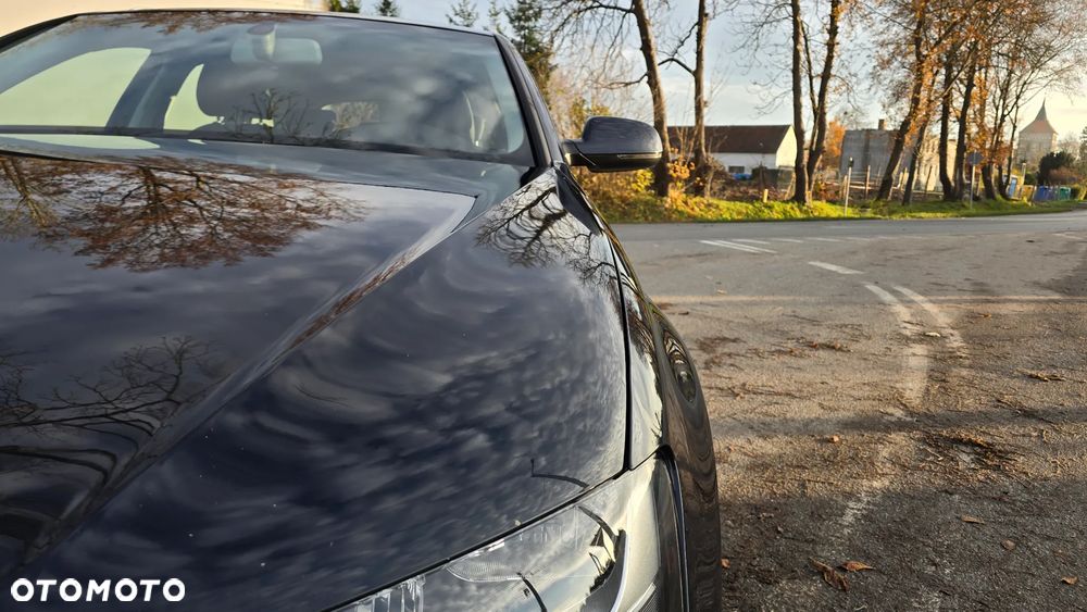 Audi A4 Avant 2.0 TDI Multitronic - 23