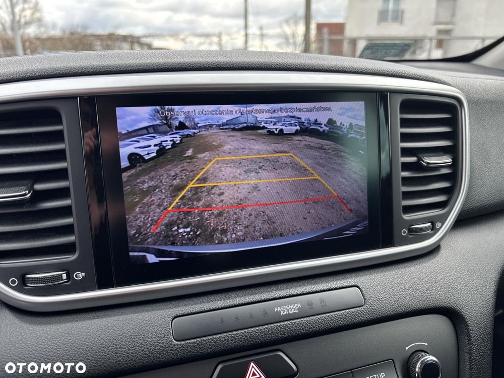 Kia Sportage 1.6 GDI M 2WD - 24