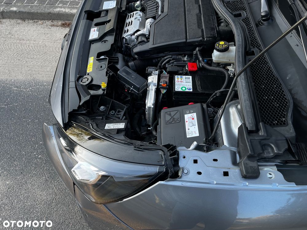 Peugeot 208 Hybrid 100 e-DSC6 Allure - 17