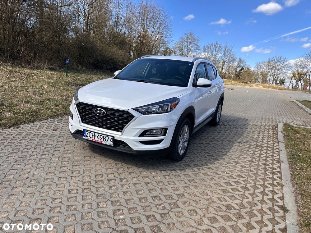 Hyundai Tucson - 2