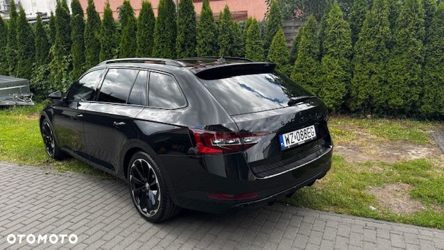 Skoda Superb 2.0 TDI 4x4 Sportline DSG - 3