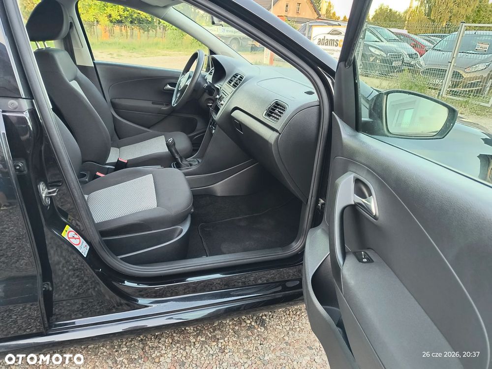 Volkswagen Polo 1.2 Comfortline - 15