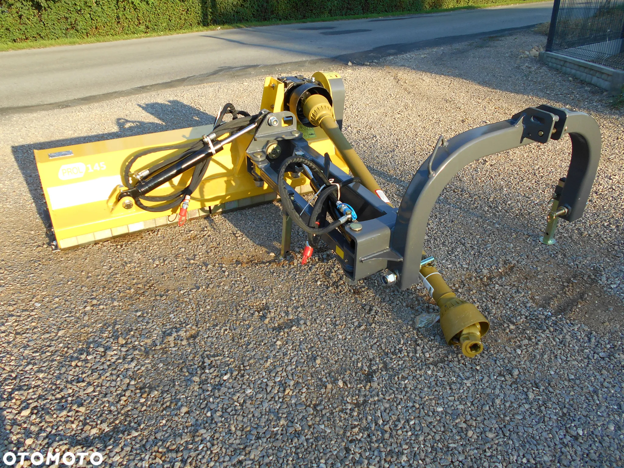 Kosiarka bijakowa/ MULCZER/dostępne od ręki/ PRESTIGO/ dostępne szerokości:* tylne : 1,1 m-1,9m *Przesuw hydrauliczny: 1,7m-2,3m * Wysięgnik(tylno-boczna) : 1,6m-2,4 m - 14