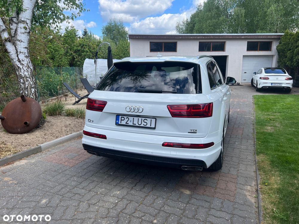 Audi Q7 - 9