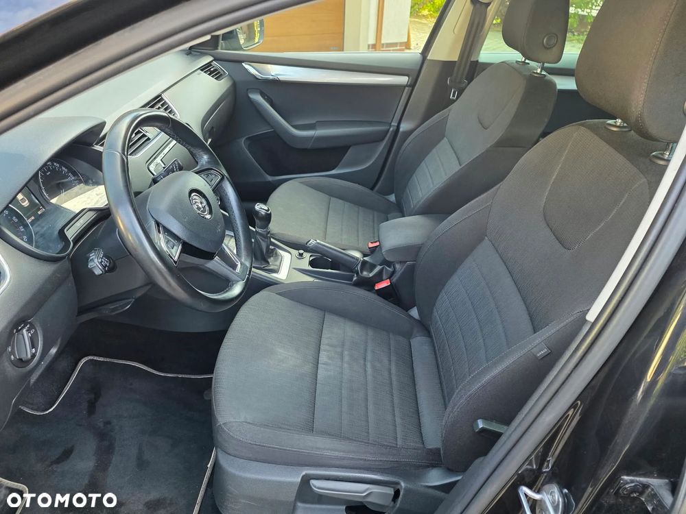 Skoda Octavia 2.0 TDI Style - 9