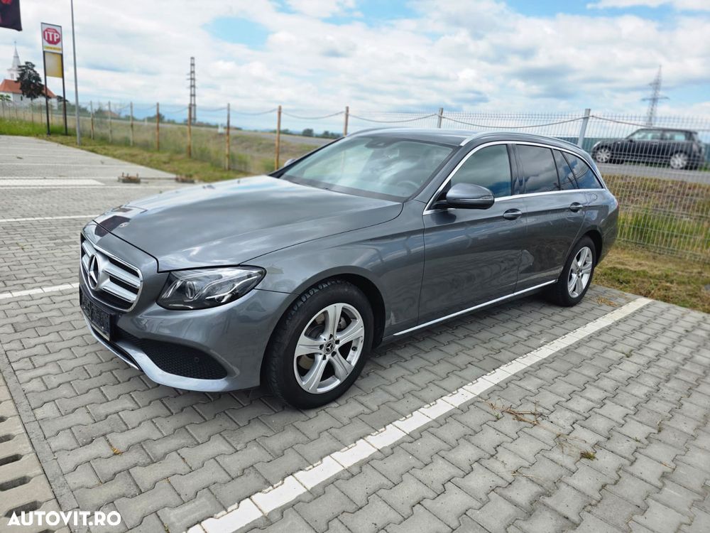 Mercedes-Benz E 220 d 9G-TRONIC Exclusive - 2