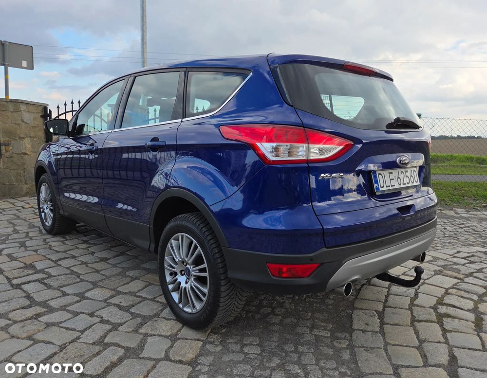 Ford Kuga 2.0 TDCi 2x4 Titanium - 8