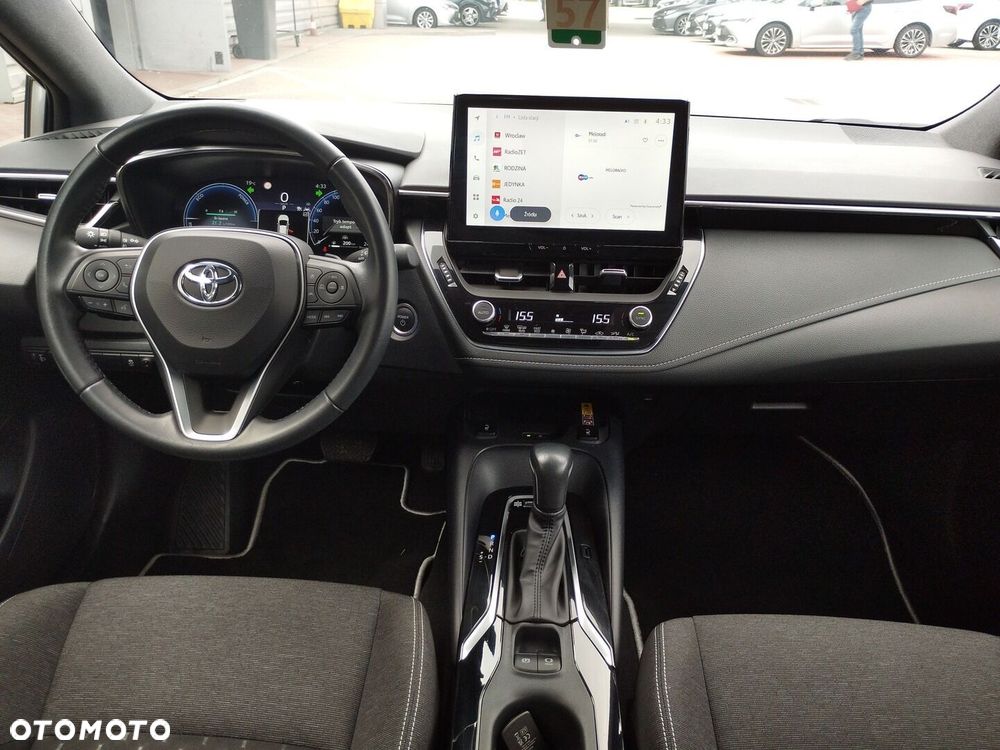 Toyota Corolla 2.0 Hybrid Comfort - 2