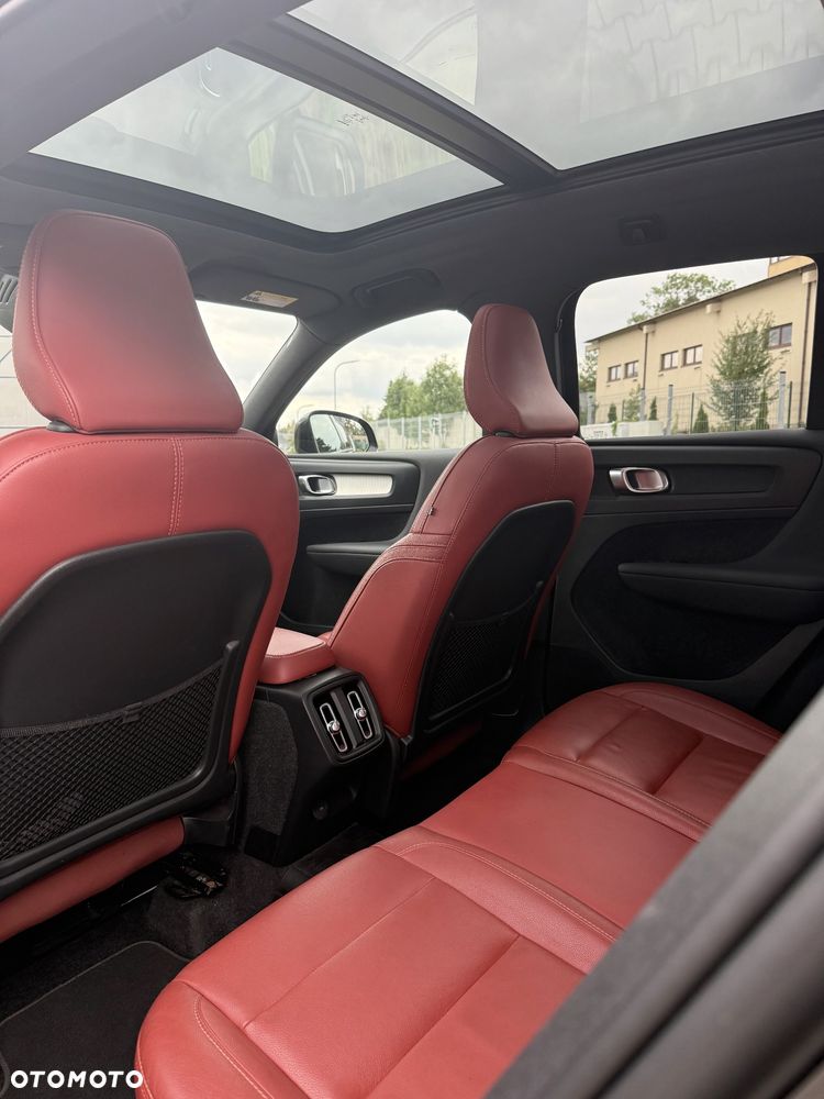 Volvo XC 40 T5 AWD Geartronic Momentum - 27