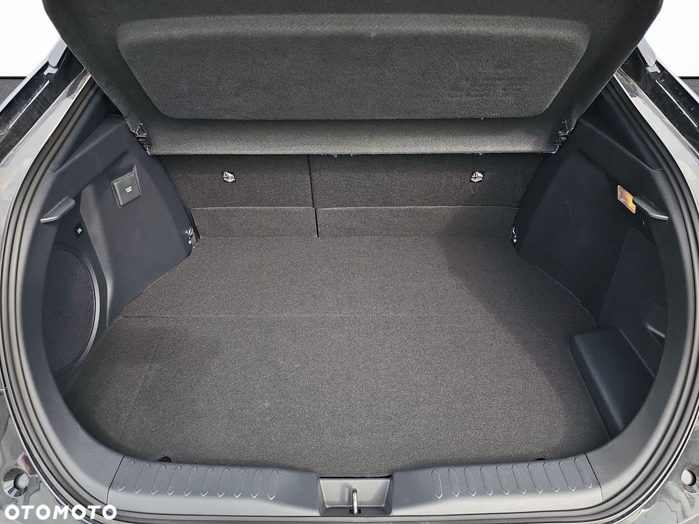 Toyota C-HR - 25