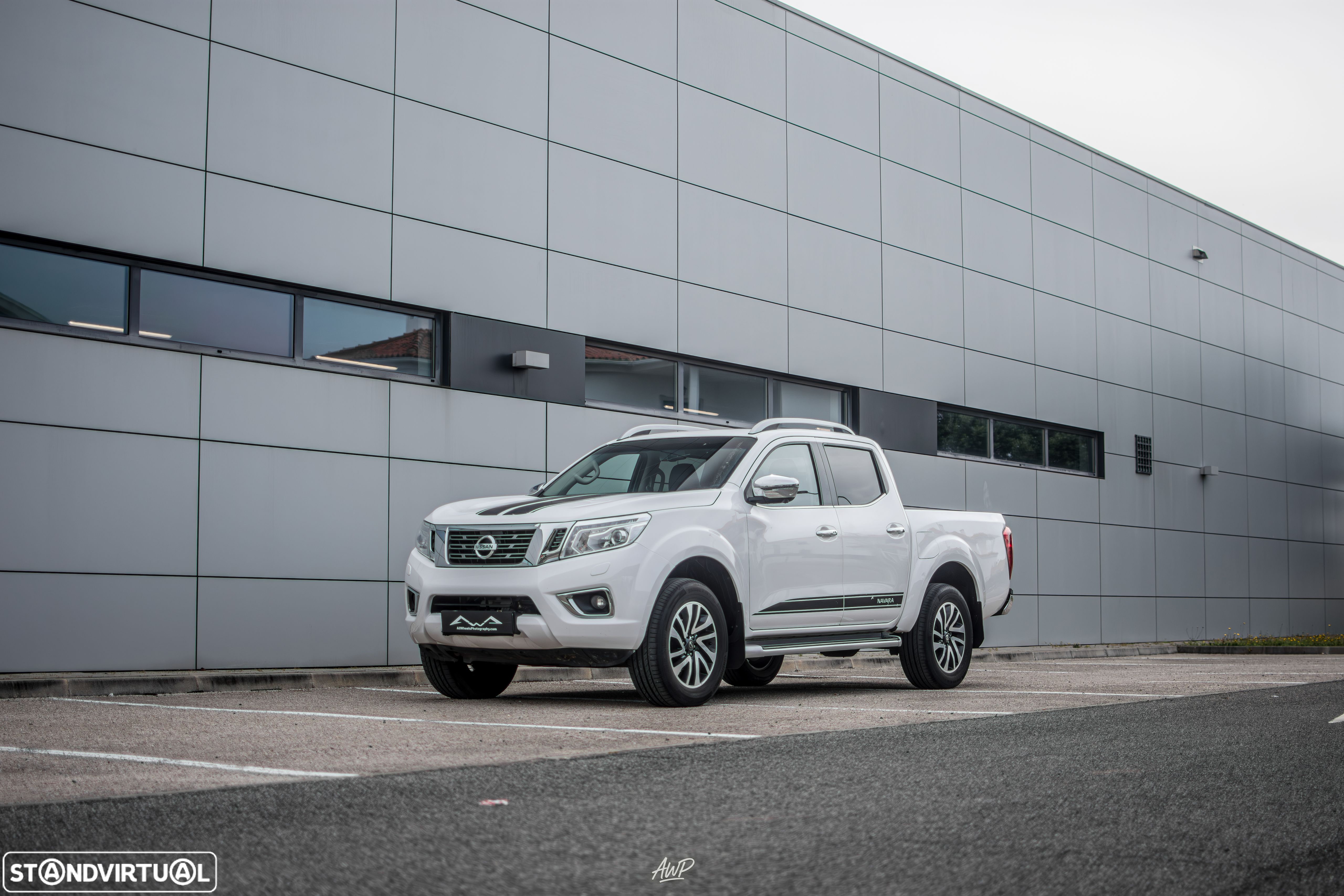 Nissan Navara 2.3 dCi CD 4WD Tekna - 1