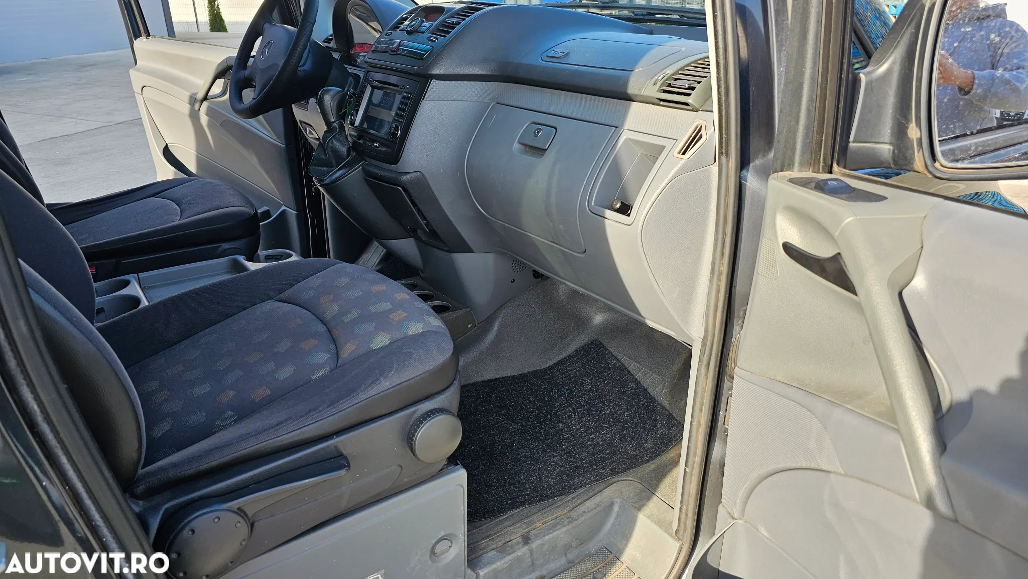 Mercedes-Benz Vito 122 CDI Extralang Aut. Mixto - 11