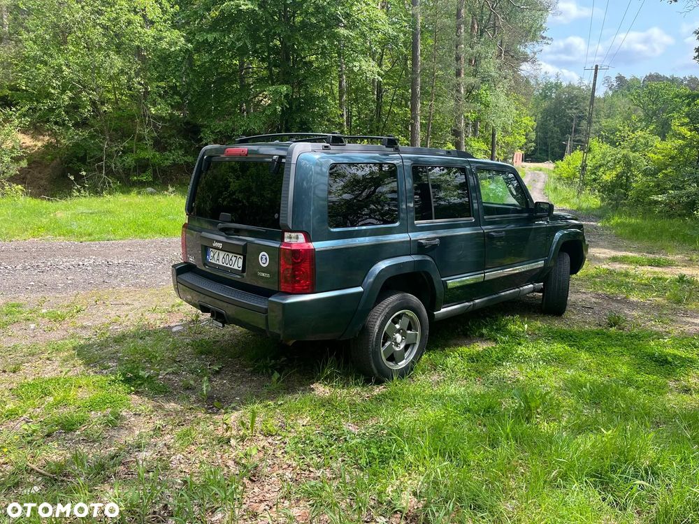 Jeep Commander 4.7 Automatik - 4