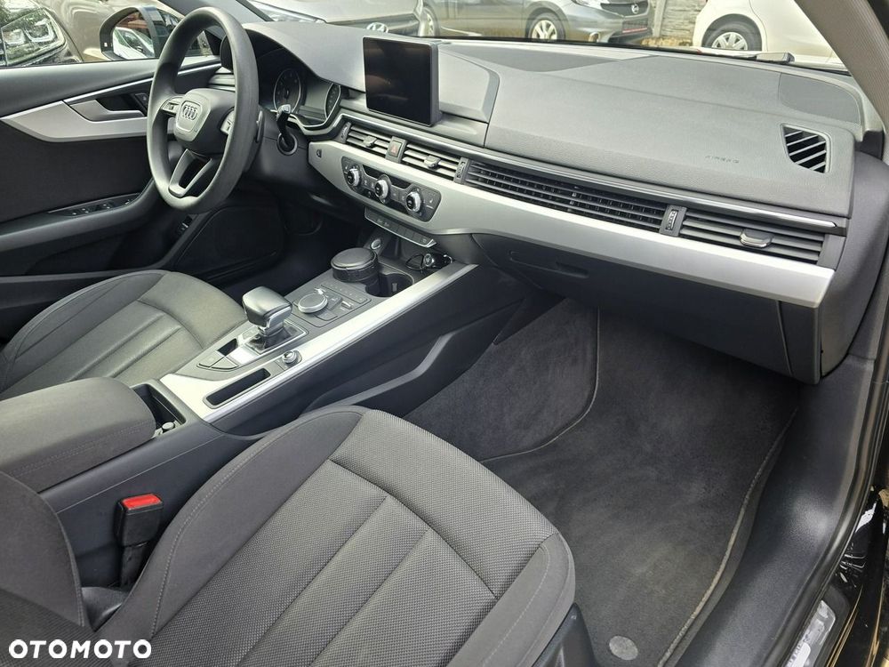 Audi A4 Avant 1.4 TFSI S tronic - 10