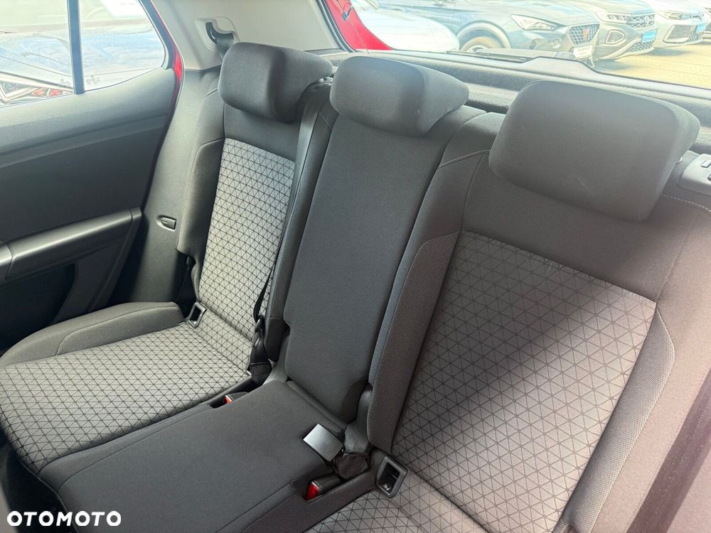 Volkswagen T-Cross - 14