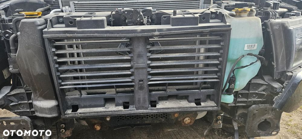 RAM 1500 V 5 2019- Big Horn 5.7 HEMI KOLOR PXJ Kompletny przód Maska Zderzak Reflektor Lampa Błotnik Pas Wzmocnienie czołowe chłodnice Komplet chłodnic z wentylatorem Listwa Maskownica - 29