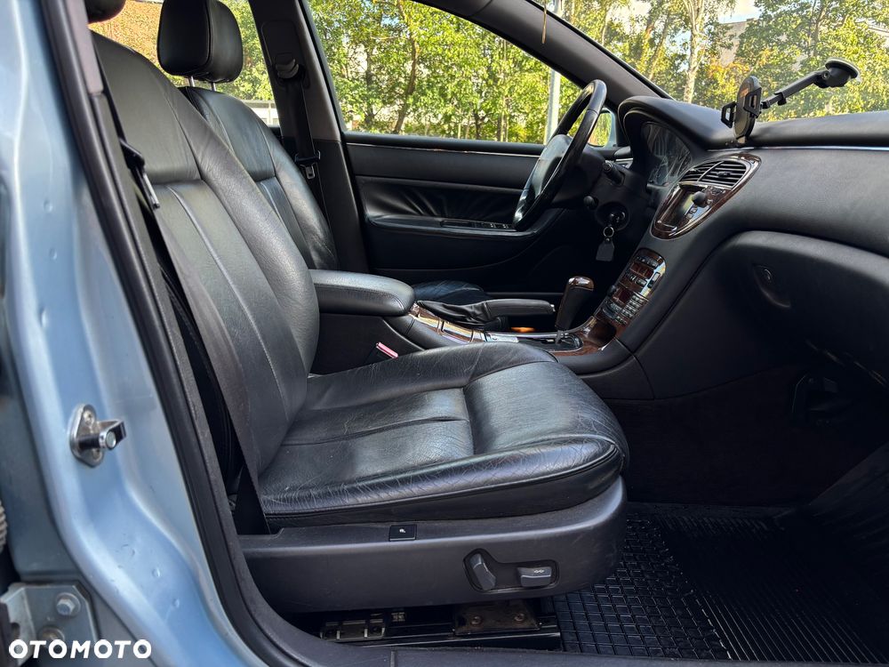 Peugeot 607 2.2 HDI Tiptronic - 18
