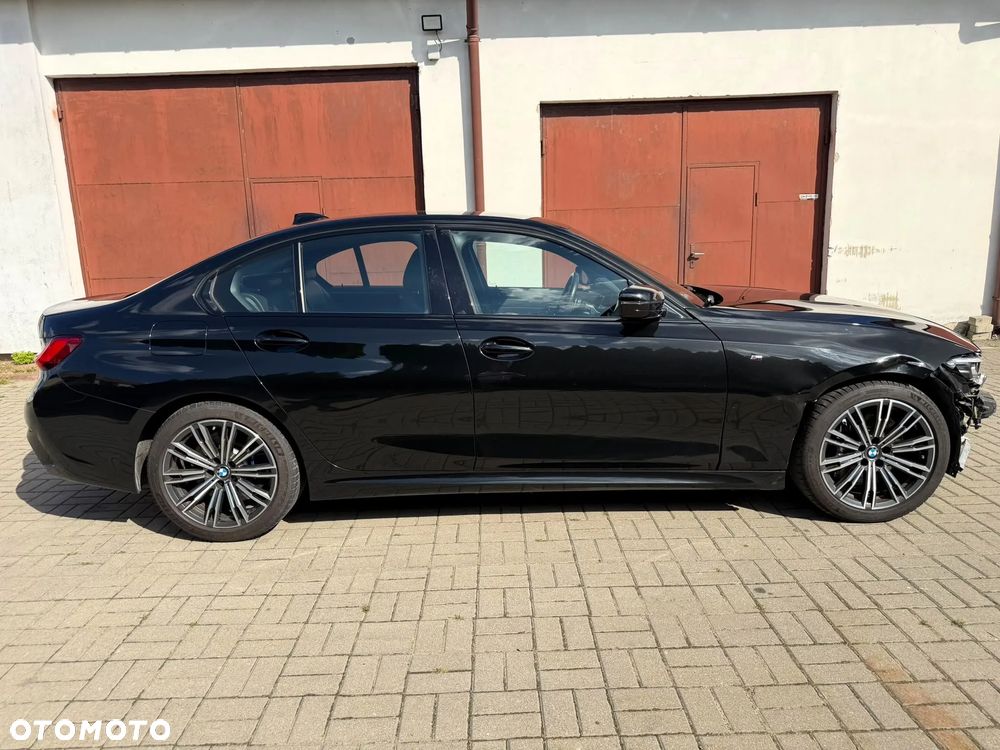 BMW Seria 3 330i xDrive M Sport sport - 6