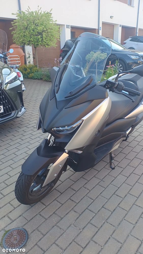 Yamaha X-max - 1