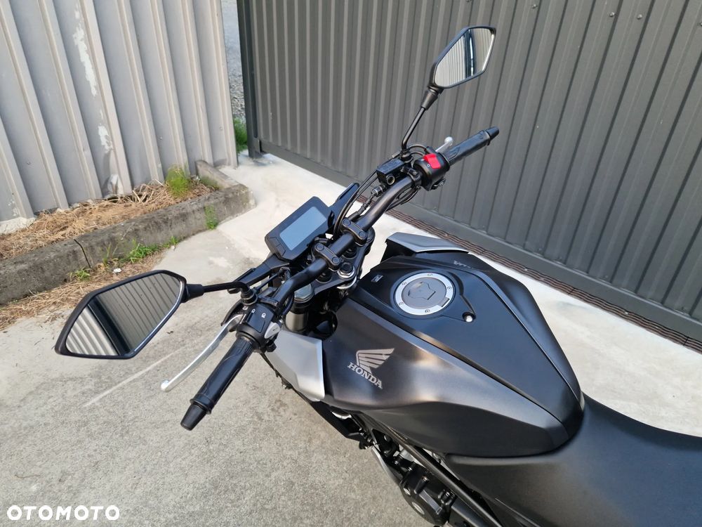 Honda CB - 13