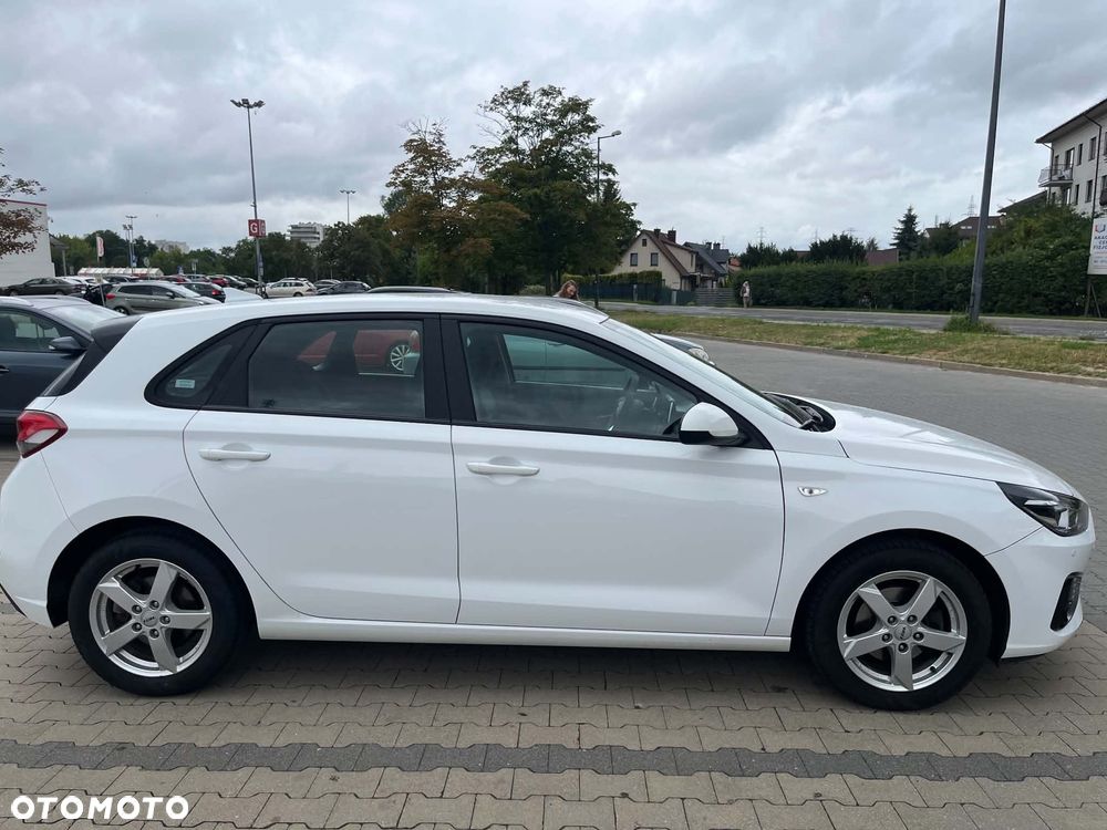 Hyundai i30 1.5 DPI Comfort - 8