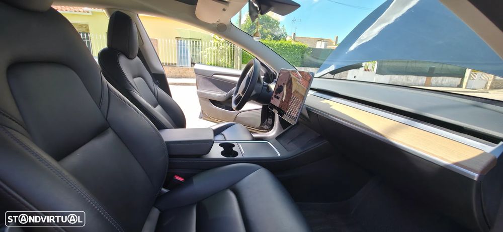 Tesla Model 3 Long Range Tração Integral - 18