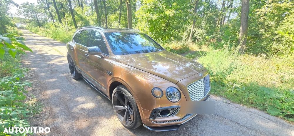 Bentley Bentayga - 1
