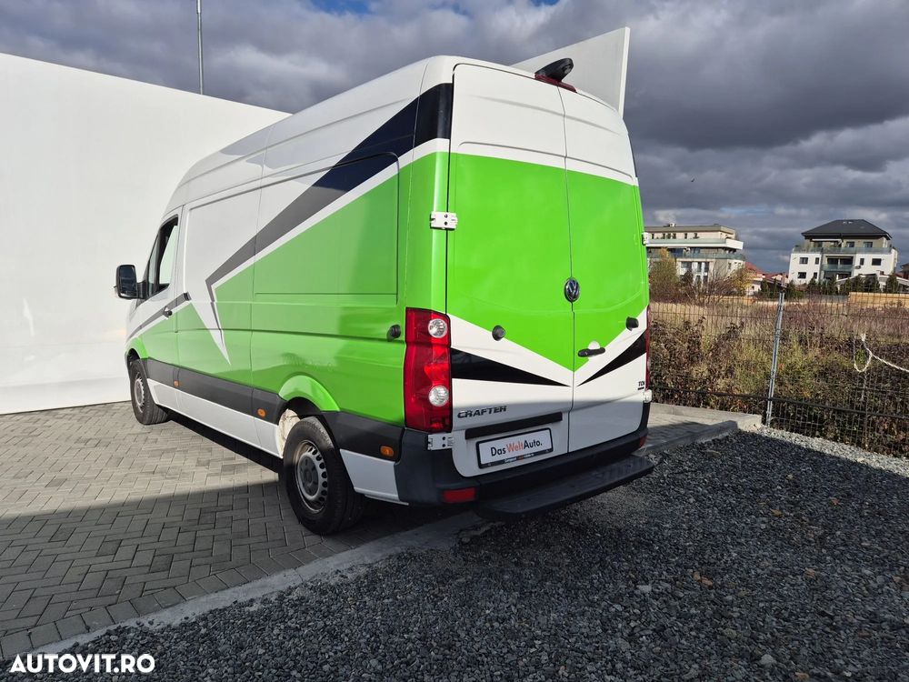 Volkswagen Crafter 35 MR Furgon 2.0 tdi - 3
