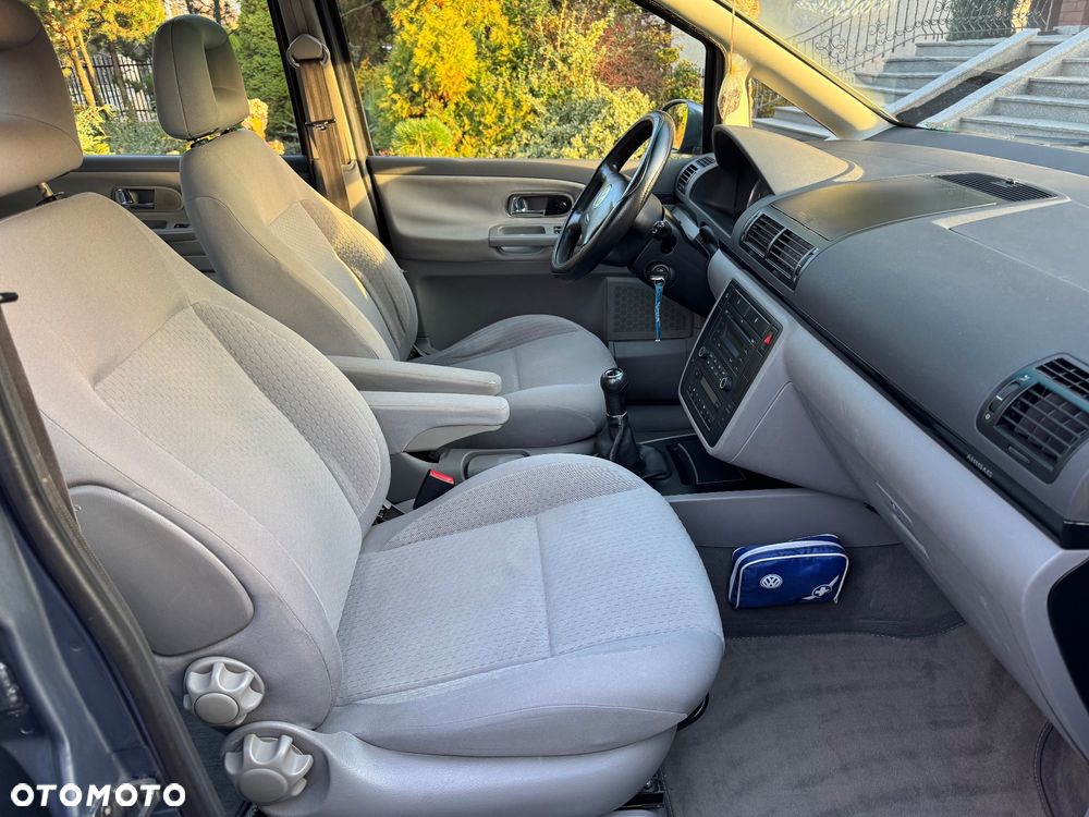 Volkswagen Sharan 2.0 TDI Comfortline - 5