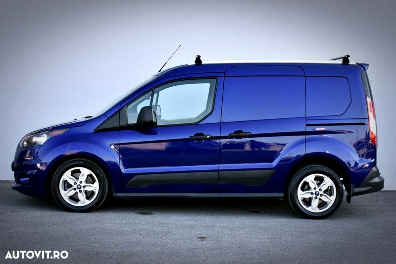 Ford Transit Connect - 8