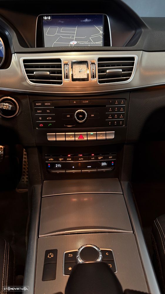 Mercedes-Benz E 250 BlueTEC Avantgarde Auto. - 30