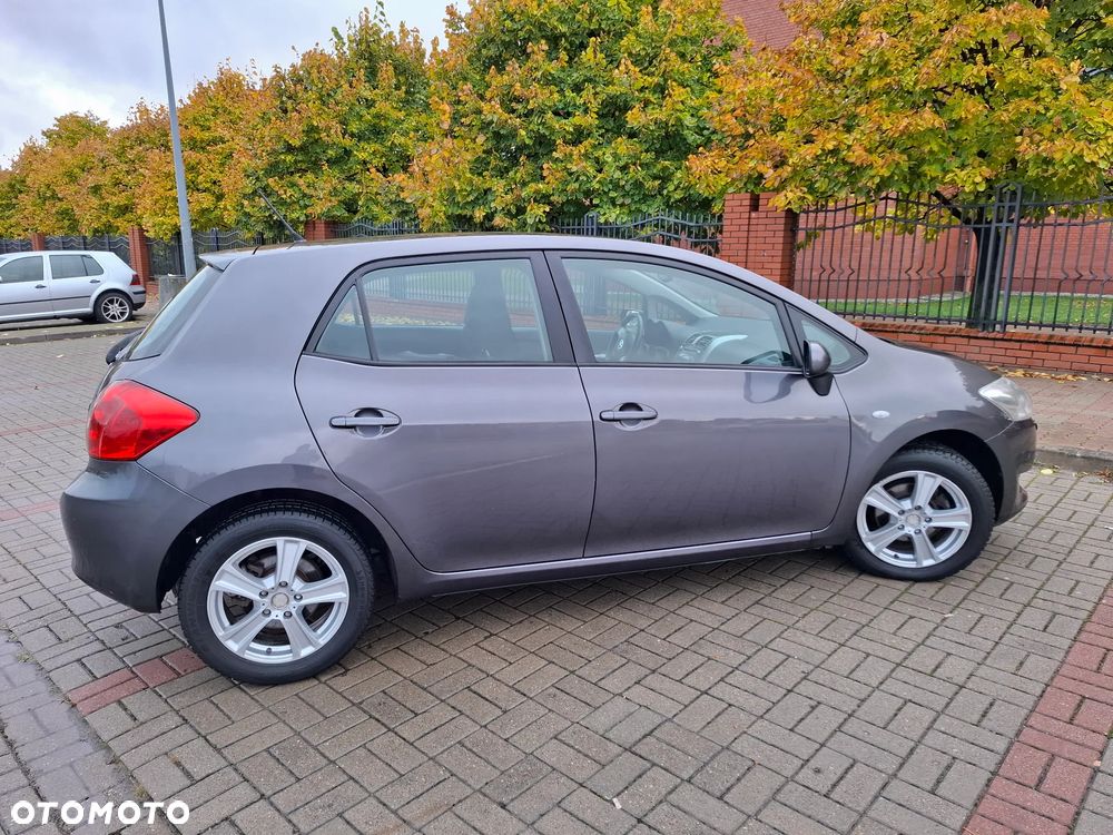 Toyota Auris 1.6 VVT-i Sol - 7