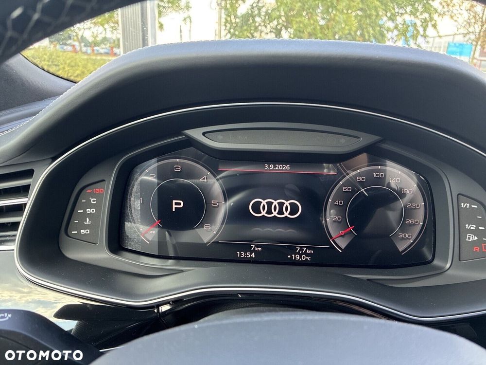 Audi Q8 - 13