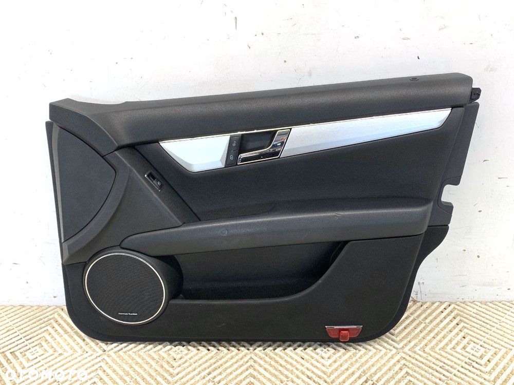 BOCZEK DRZWI PRAWY PRZÓD  MERCEDES-BENZ KLASA C T-Model (S204) 2007 - 2014 C 220 CDI (204.208) 125 - 1