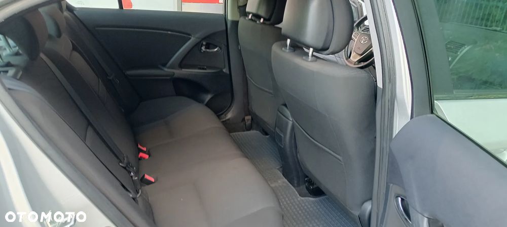 Toyota Avensis 2.0 D-4D Luna - 9