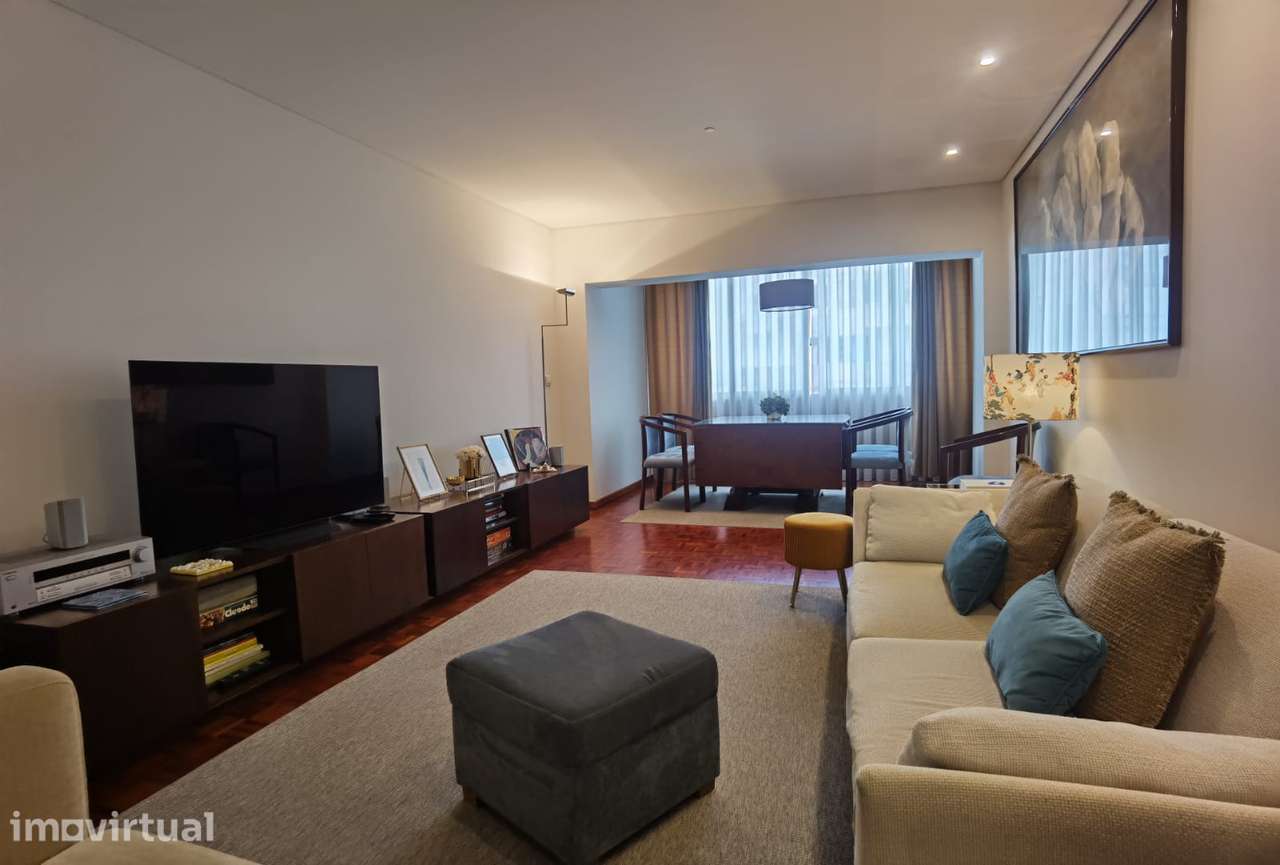 Excelente Oportunidade - T3+1 remodelado na Brito Capelo em Matosinhos - Grande imagem: 5/25
