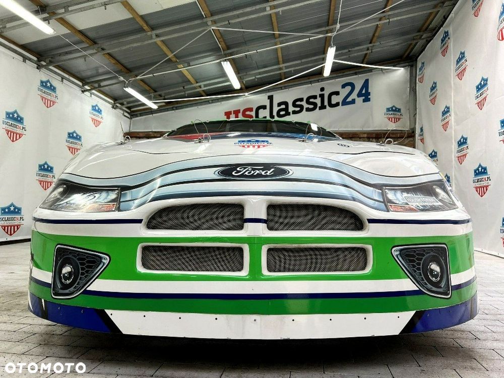 Ford Fusion - 29