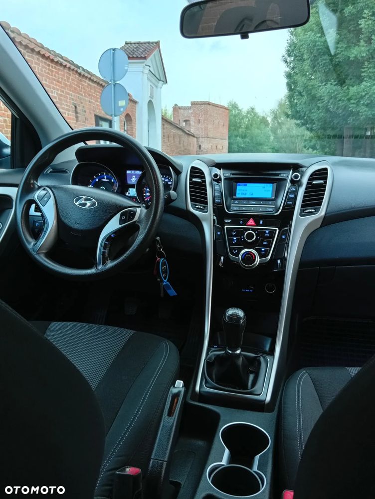 Hyundai i30 1.4 CRDi Classic + - 18