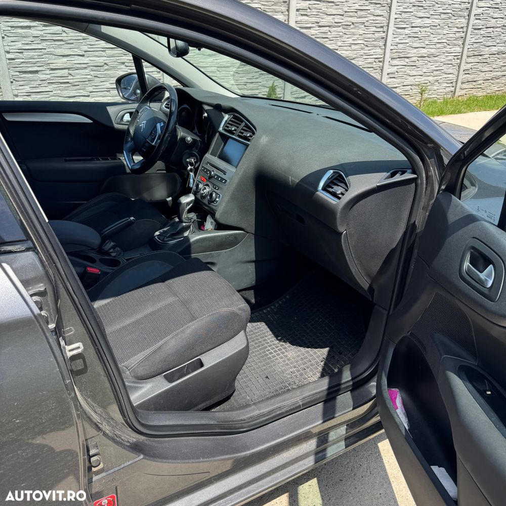 Citroën C4 BlueHDi 120 Stop&Start EAT6 Selection - 6