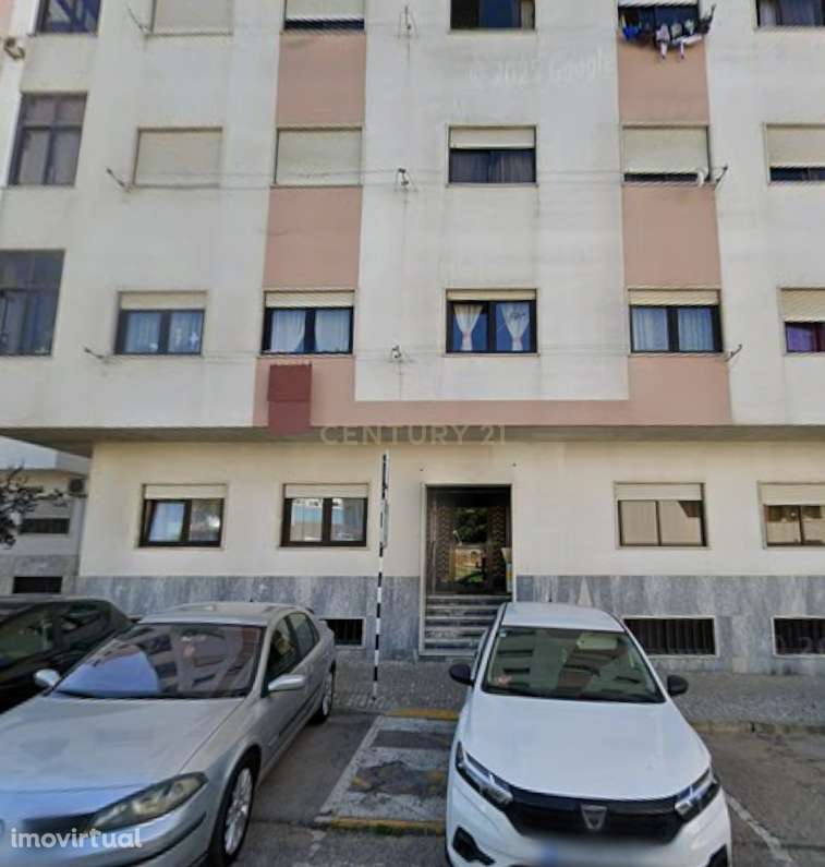 Espaçoso T3 em Seixal (RESERVADO) - Grande imagem: 4/4