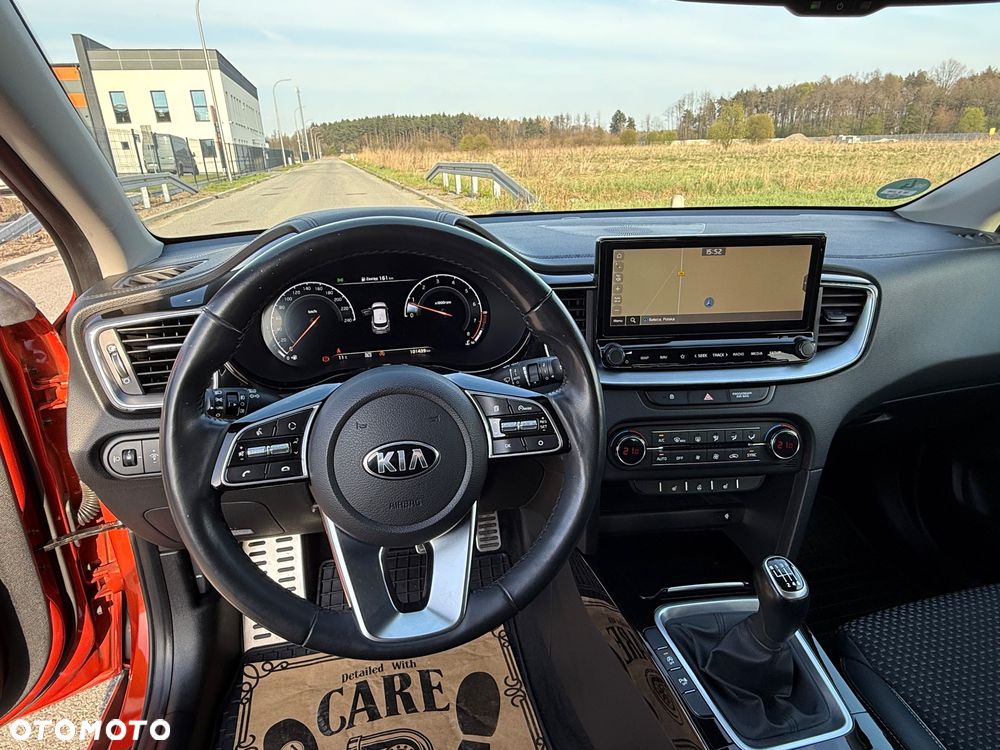 Kia XCeed 1.6 T-GDI L Business Line - 27