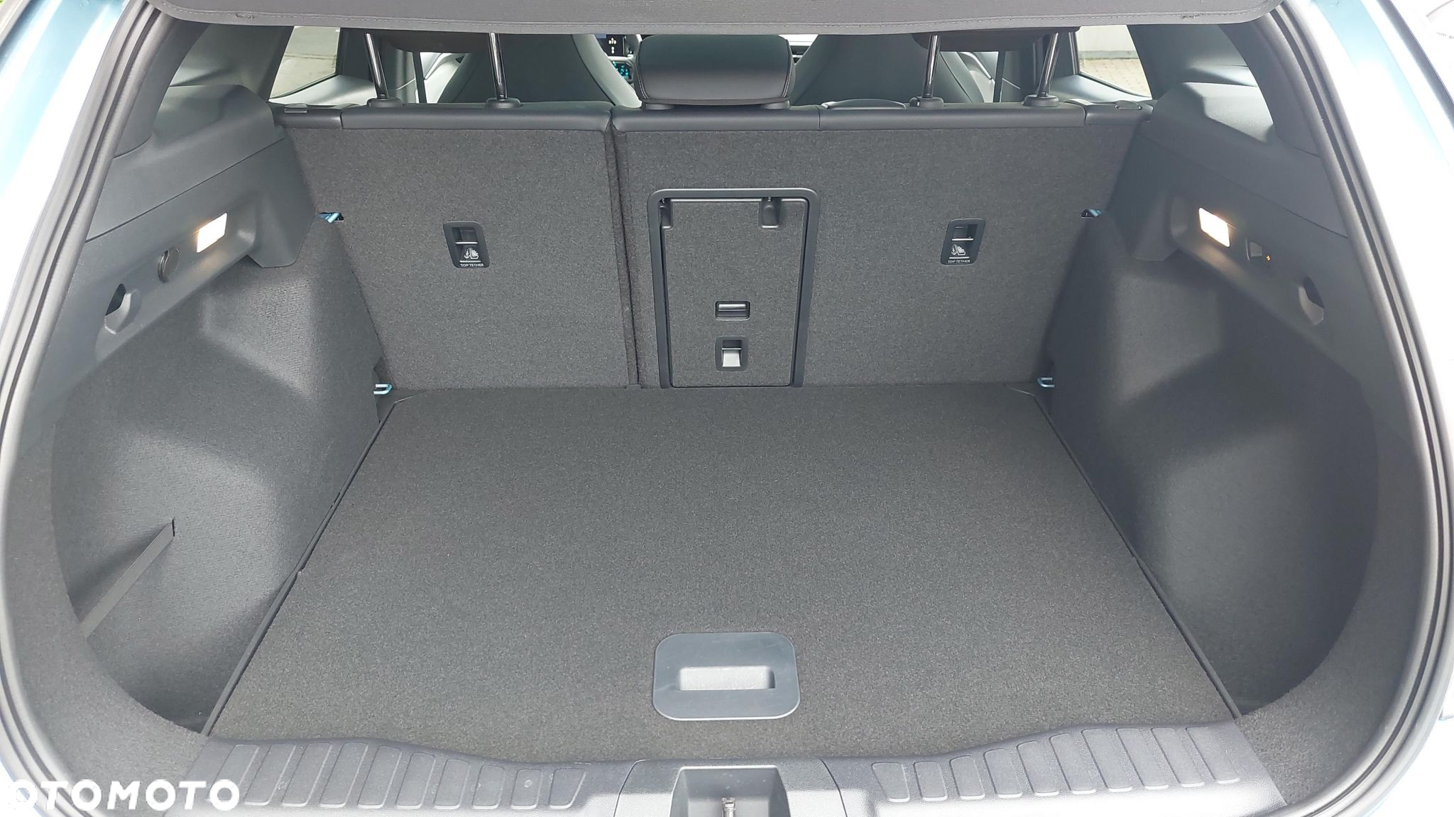Ford Explorer 77kWh Premium RWD - 13