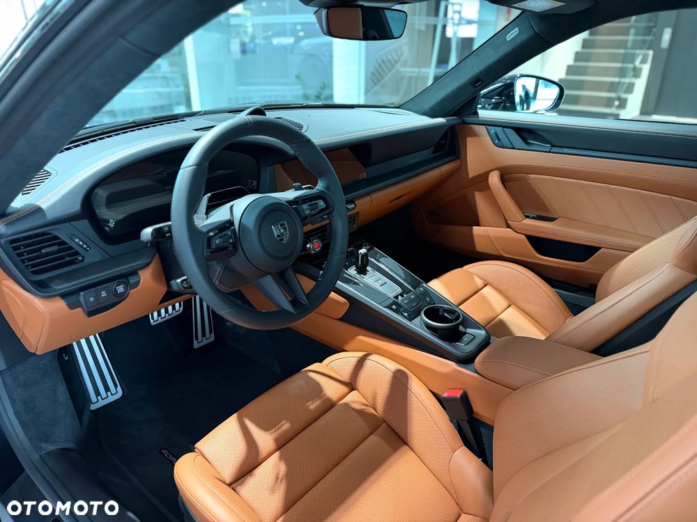 Porsche 911 Turbo S - 22
