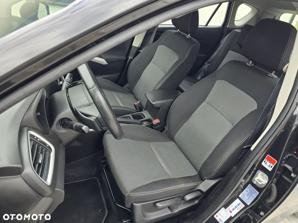 Suzuki SX4 S-Cross 1.6 VVT CVT 4x4 Comfort - 18