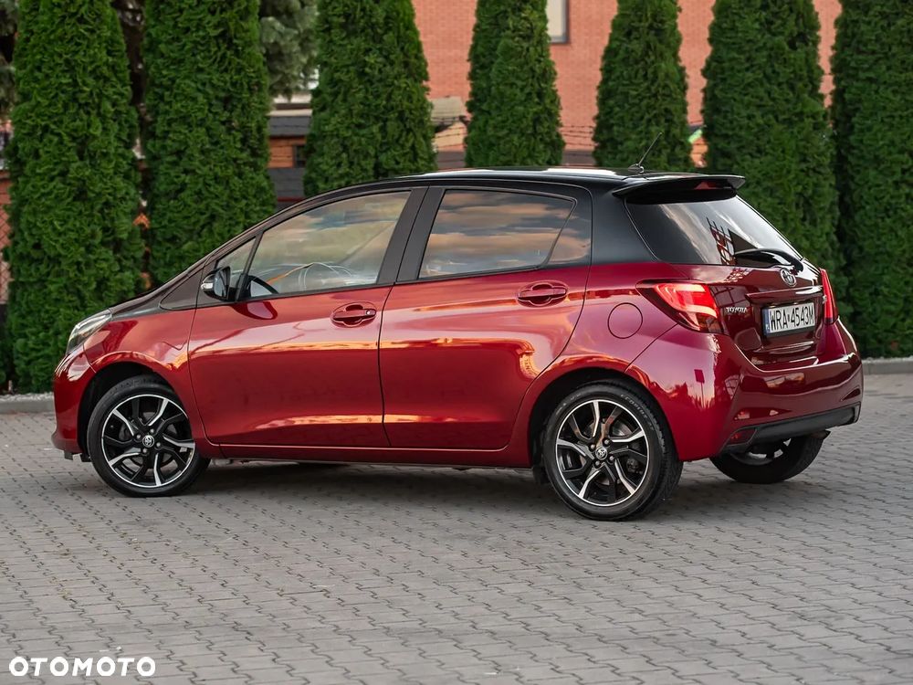 Toyota Yaris 1.33 Selection Platinum - 10