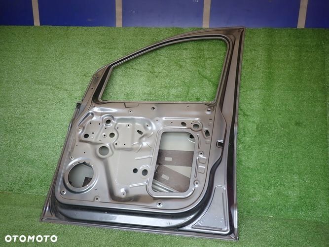 VW CADDY 2K7 20- drzwi prawe przednie przód - 7