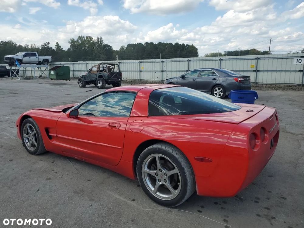 Chevrolet Corvette - 2