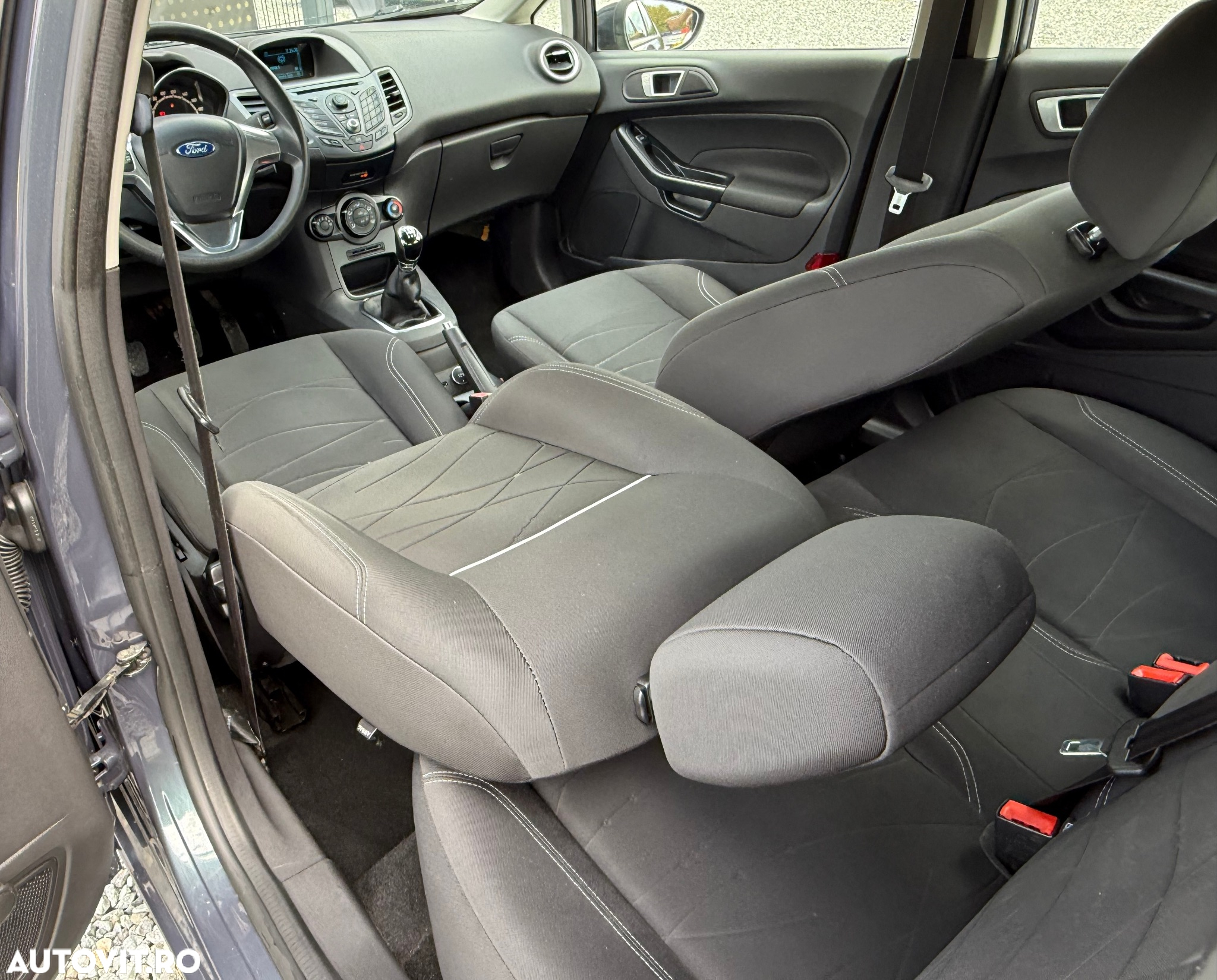 Ford Fiesta 1.6 TDCI Trend - 8