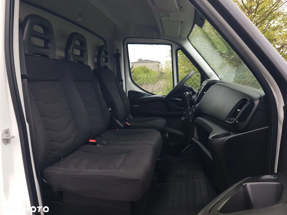 Iveco 35S15 WINDA 8EP KONTENER 4,22x2,11x2,14 DAILY KLIMA KRAJOWY 3,0 - 8