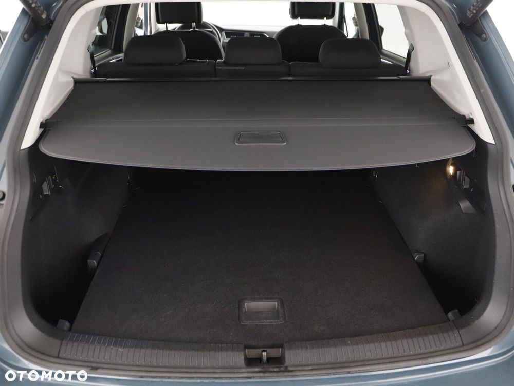 Volkswagen Tiguan Allspace 2.0 TDI 4Mot Elegance DSG - 28